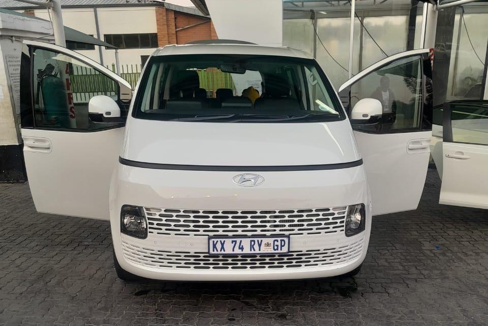 Hyundai Staria VIP Rental